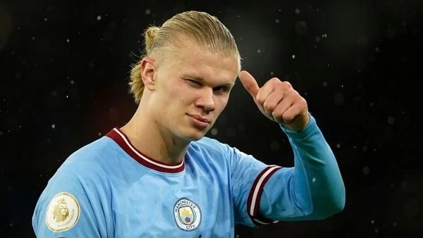 Guardiola Discusses Erling Haaland's Performance and Missed Chances