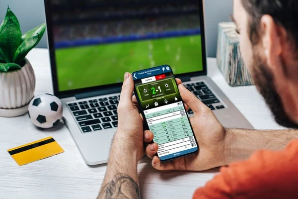 Live Betting Strategies: Navigating the Dynamic World of In-Play Action